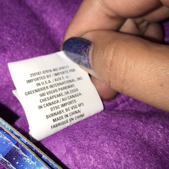 Olaf’s frozen adventure Disney Santa hat - Picture 4 of 5